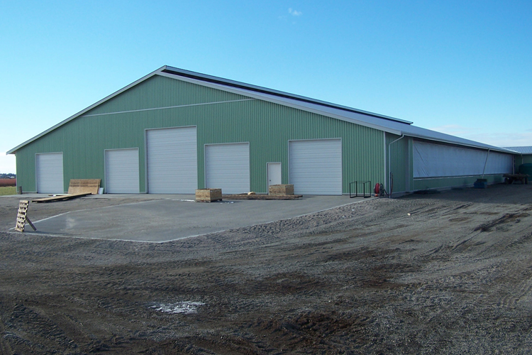 Newly constructed Pickmick Farms dairy barn in Delta BC